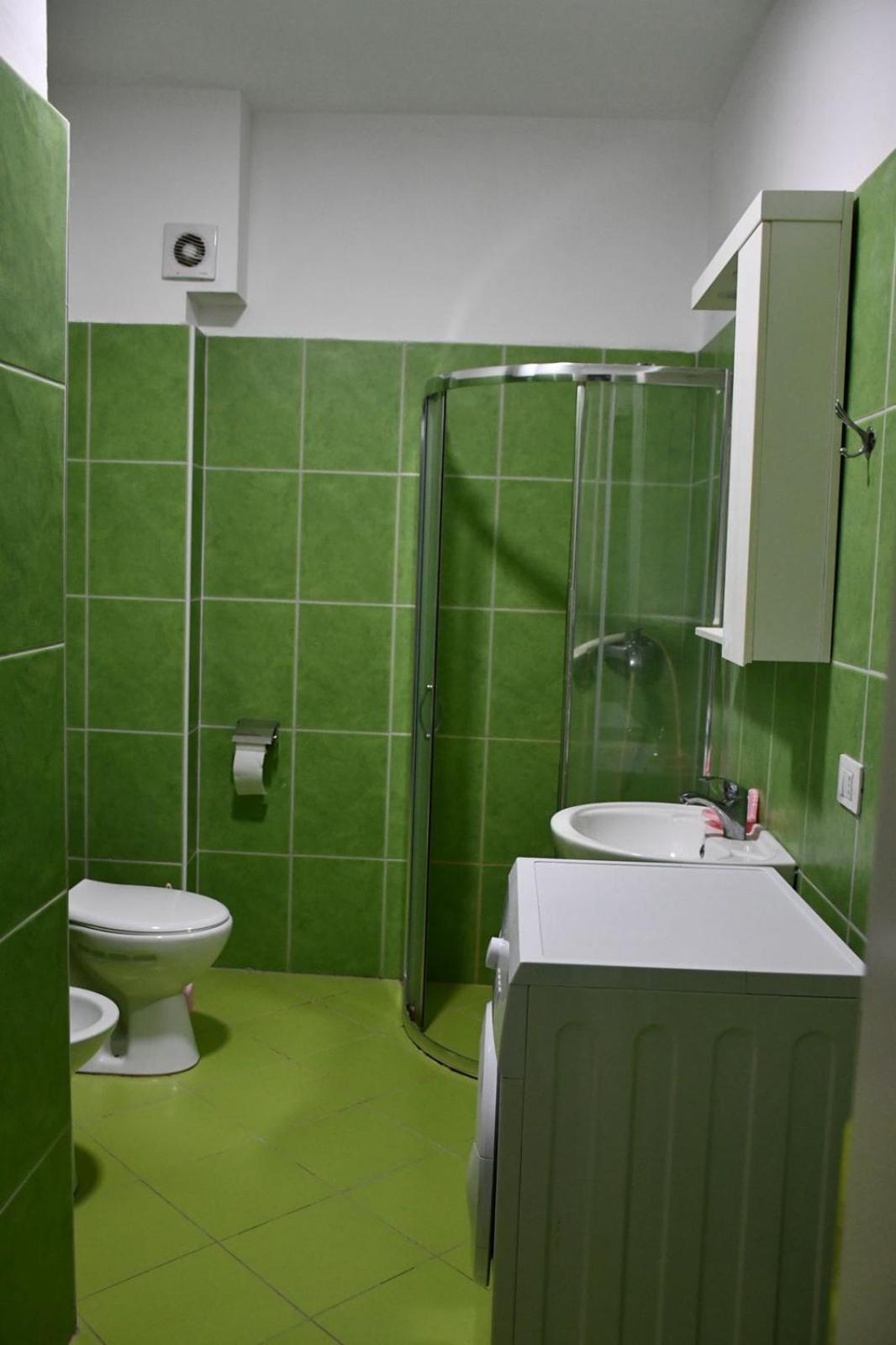 Shengjin Apartamente Antoni エクステリア 写真