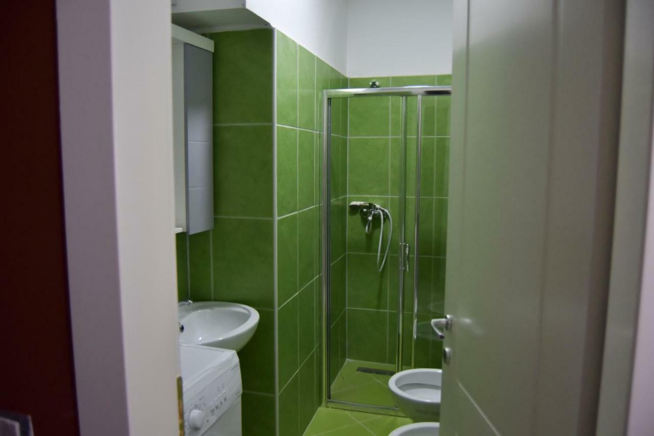 Shengjin Apartamente Antoni エクステリア 写真