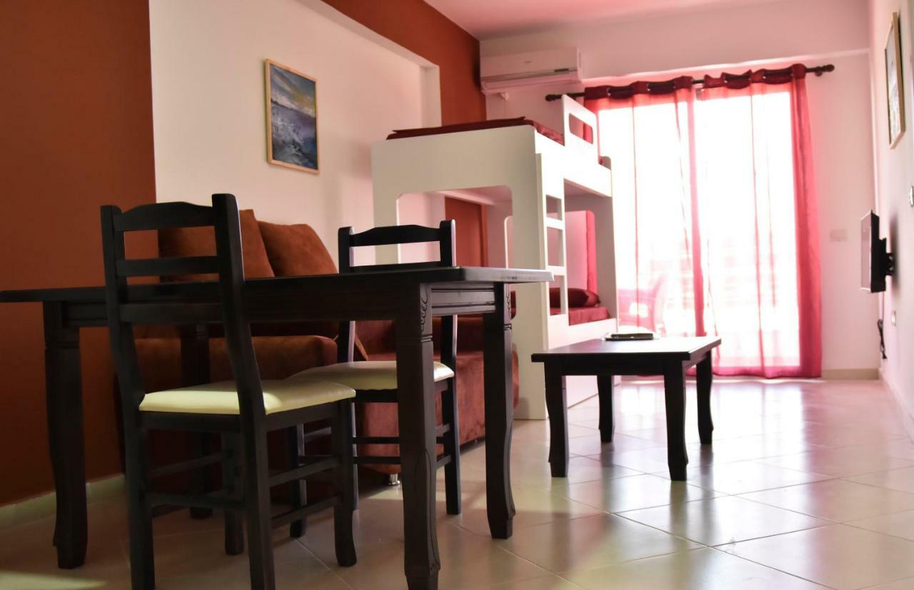 Shengjin Apartamente Antoni エクステリア 写真